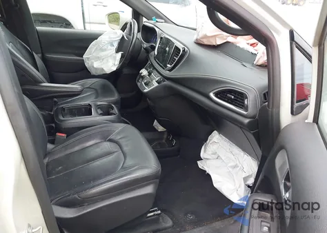 2021 Chrysler Pacifica Touring L from USA, damaged, VIN 2C4RC1BG8MR585419